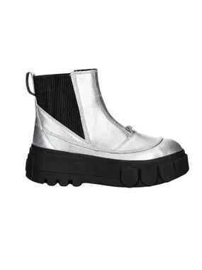 Sorel Caribou X Boots in Silver -Sz 7.5M